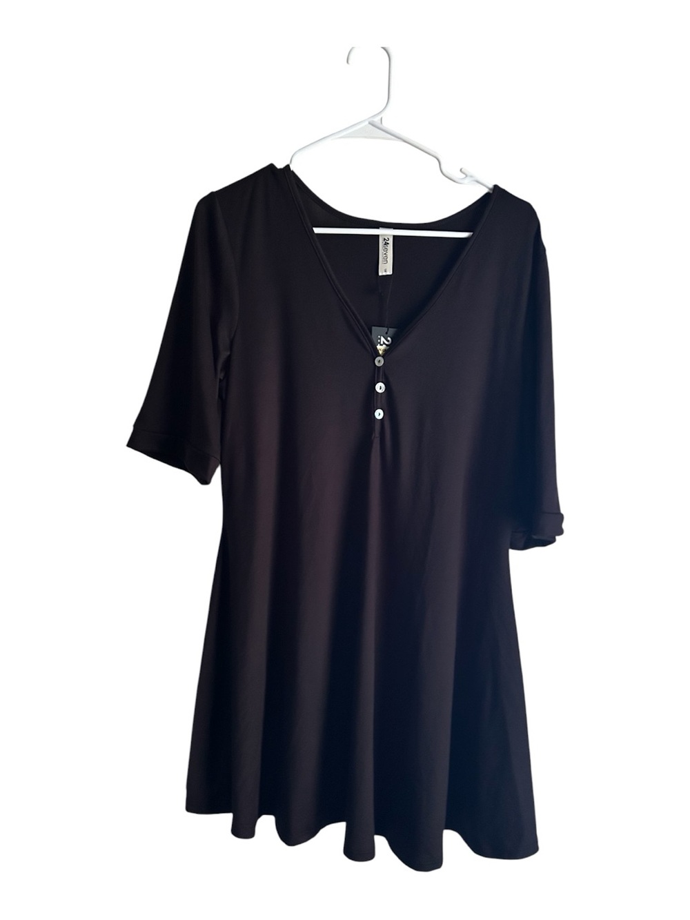 24Seven Women’s Size 1X Black V-Neck Button Tunic Top